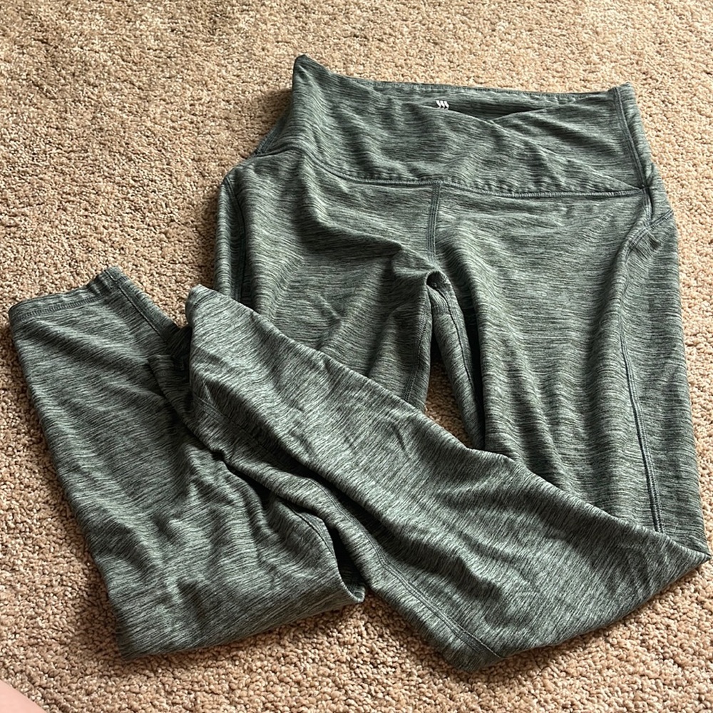 Cross over waist ankle leggings